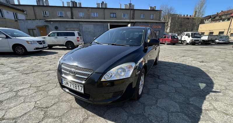 Kia Ceed cena 12900 przebieg: 208000, rok produkcji 2009 z Katowice małe 92